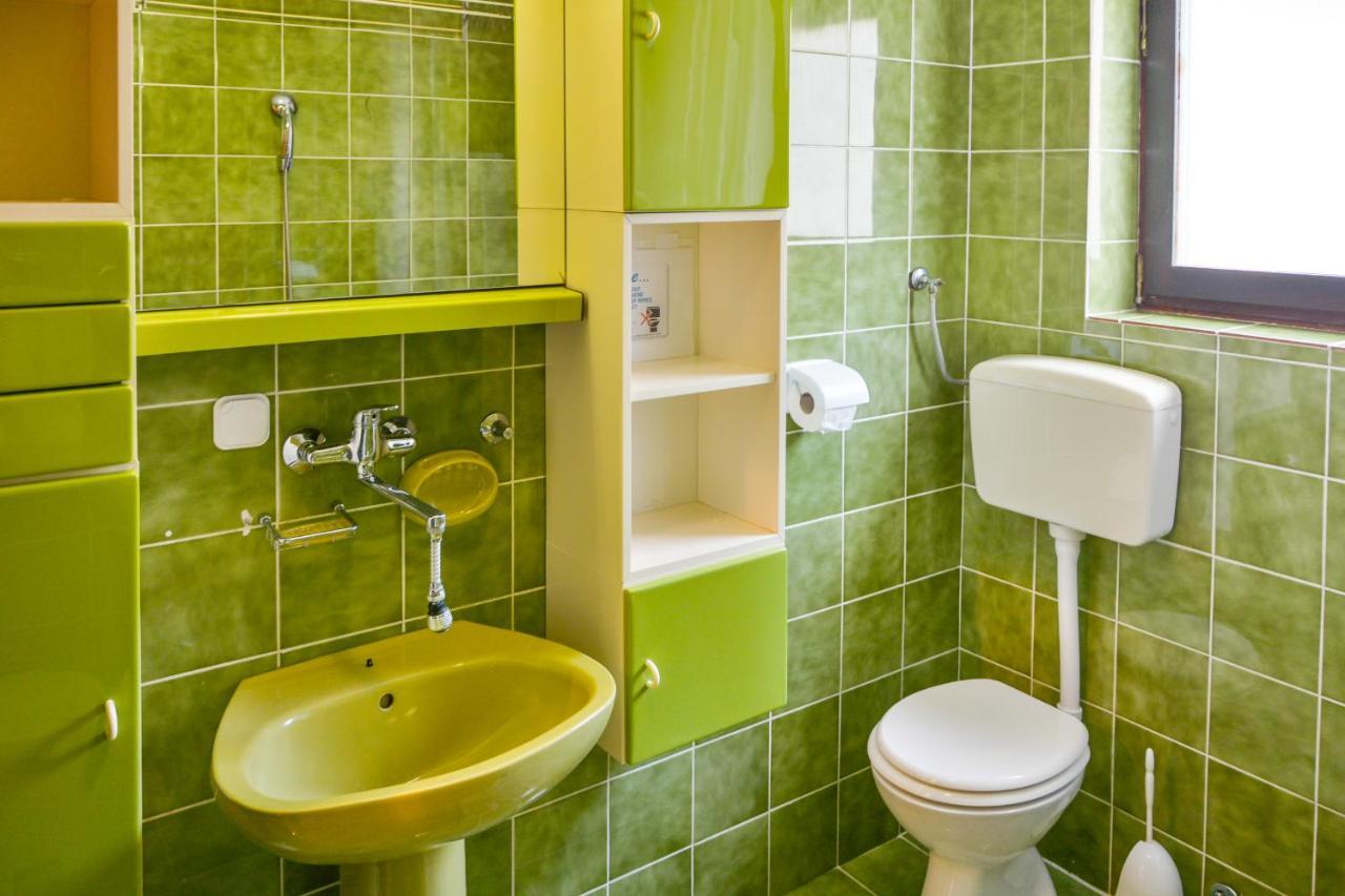 Apartman Gabrijela Senj  Eksteriør bilde